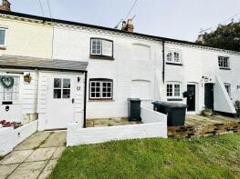 2, Helham Green Cottages, Scholars Hill, Helham Green, Wareside SG12 7RE