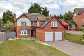 3, Oak Tree Close, Sheerness ME12 4JY