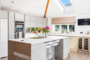 100, Three Bridges Road, Three Bridges, Crawley RH10 1JL