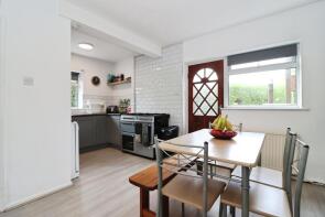27, Vernon Road, Chesterfield S40 1EP
