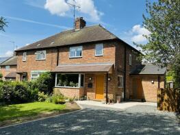 7, Elmcroft, Southwell NG25 0SB