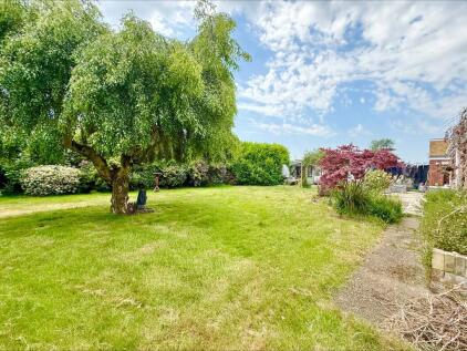 Conifer Close, Ormesby