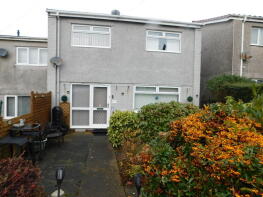 132, Pen-y-caeau Court, Newport NP11 5LZ