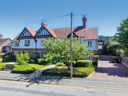 3, 34 Byron Place, Heyes Lane, Alderley Edge SK9 7JY