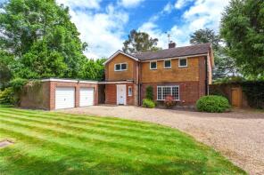 Exton House, The Street, Shurlock Row, Reading RG10 0PR