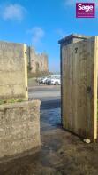 7, Frogmore Street, Laugharne, Carmarthen SA33 4SX