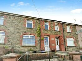 5, Gelynos Avenue, Blackwood NP12 0AT