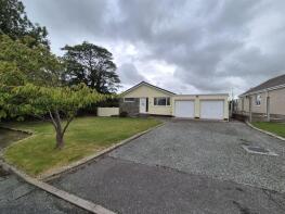 25, Caer Delyn, Bodffordd, Llangefni LL77 7EJ