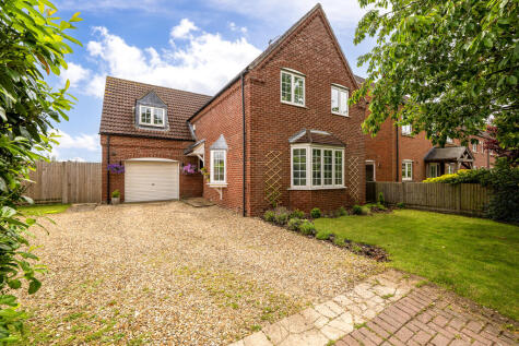 Trent Port Road, Marton, Gainsborough, Lincolnshire, DN21 5AR