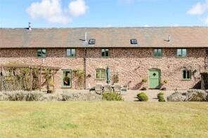 Pear Tree Barn, Great Camdore Farm Barns, Orcop HR2 8EU