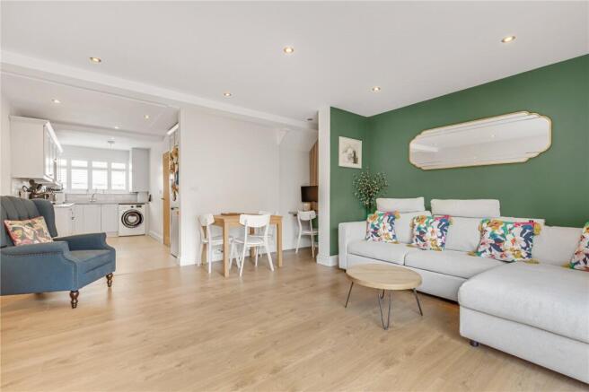 Living Room/Kitchen