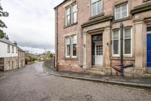 3, High Street, Dollar FK14 7AY
