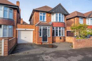 51, St Austell Drive, Nottingham NG11 7BT