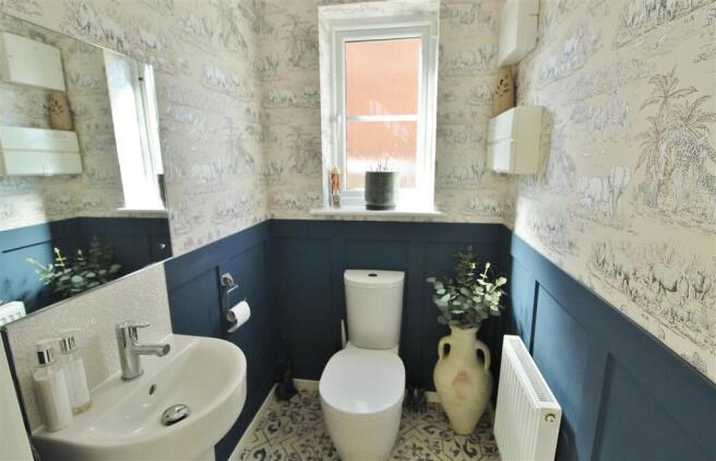 CLOAKROOM