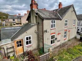 Minera, High Street, Glyn Ceiriog, Llangollen LL20 7EH
