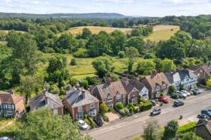 Laurels, Woodside Road, Chiddingfold, Godalming GU8 4RJ