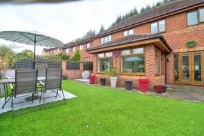 15, The Glade, Blackwood NP12 2HB