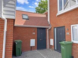 2, Smiths Close, Romney Marsh TN29 9FL