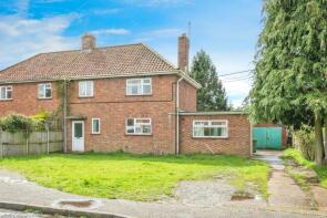 10, Heath Close, Norwich NR9 5QN