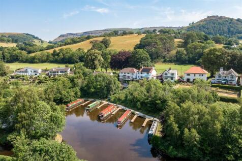 Dinbren Road, Llangollen