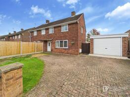 32, Stretton Road, Alfreton DE55 6GW