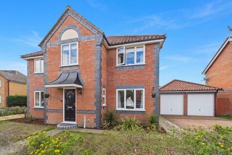 Plover Close, Thetford, IP24