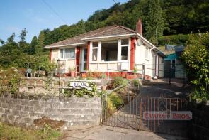 Salari, Trevaughan Road, Carmarthen SA31 3QL