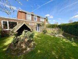 4, Redwood Close, Leighton Buzzard LU7 0TP