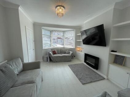 Penshurst Avenue, Hessle, HU13 9EL
