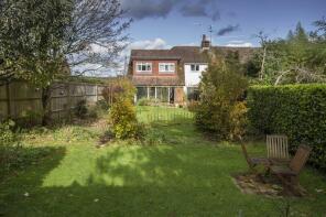 Greensands, New Hall Lane, Henfield BN5 9YH