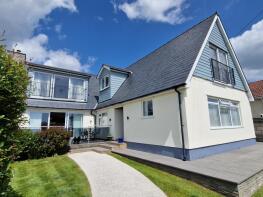 8, Linden Way, Newton, Porthcawl CF36 5AR