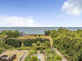 2 Luke Cottage, The Old Coastguards, Burton Road, Weymouth DT3 4LB