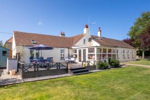 Rosevale, Tower Road, Eyemouth TD14 5QX