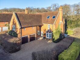 20, Hazel Grove, Kingwood, Henley-on-thames RG9 5NH