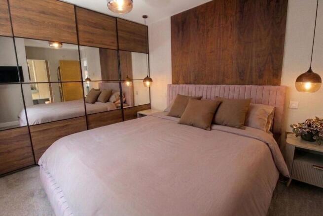 Principle Bedroom Suite