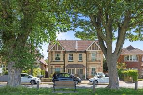 4, Cardigan Villas, The Green, Brighton BN42 4GG