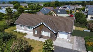 Meadowlands, Nursery Close, Tavernspite, Whitland SA34 0NE