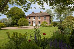 Spelders Hill House, Spelders Hill, Ashford TN25 5PB