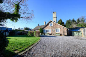 Stone Eaves, Ross Road Service Road, Ross-on-wye HR9 6DD