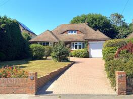 36, Terminus Avenue, Bexhill-on-sea TN39 3LZ