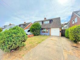27, Birkin Close, Colchester CO5 0PB