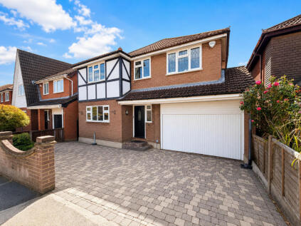 Elmhurst Avenue, Benfleet, SS7