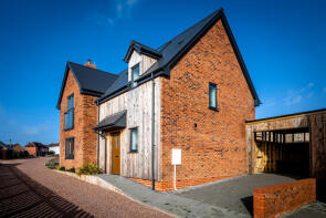 3, Victory Hall Court, Clows Top DY14 9AJ