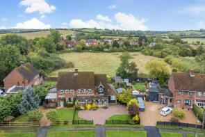 11, Bennetts Lane, Rowsham HP22 4QU