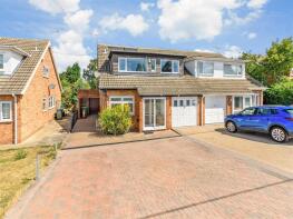 Plaisance, Larks Field, Longfield DA3 7EH
