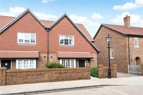 11, Burnham Square, Upper Froyle, Alton GU34 4FB