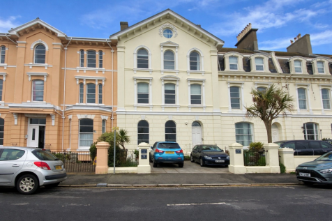 Powderham Terrace, Southlands, TQ14
