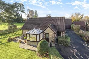 6, Parrett Mead, Beaminster DT8 3PQ
