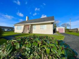 3 Gorllwyn, Lon Ty'r Gof, Pwllheli LL53 6UF