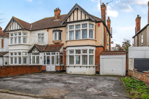 Cranbrook Road, Ilford
